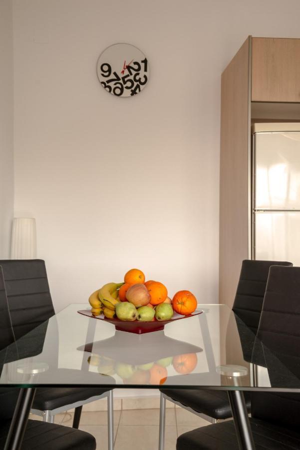 Penthouse Apartment In Downtown With Seaview Iraklio Exterior foto