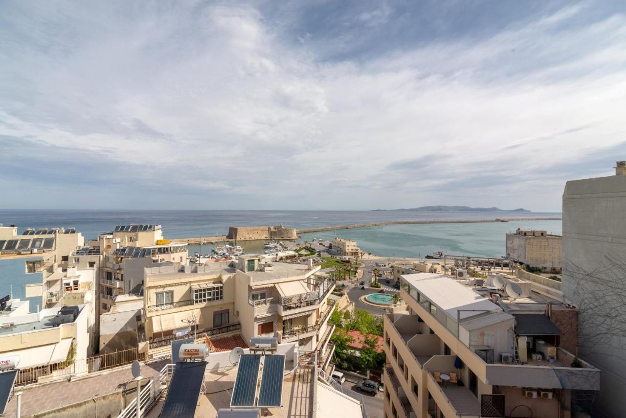 Penthouse Apartment In Downtown With Seaview Iraklio Exterior foto